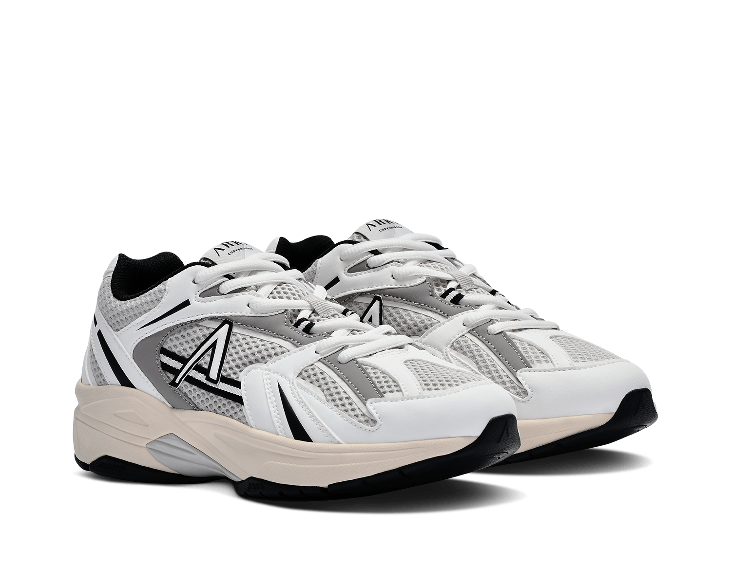 ARKK Essential Line Oserra | White Black | Men Oserra